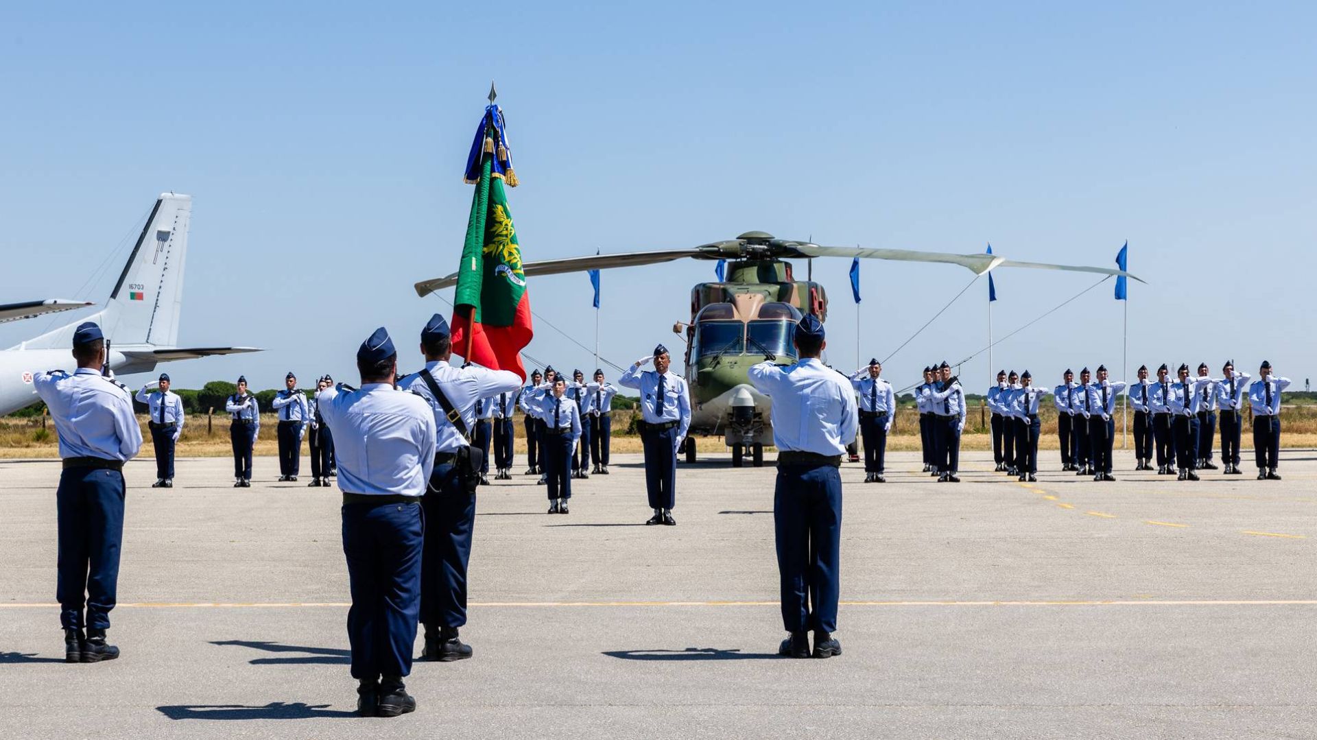 A A.E.F.A. esteve presente no 73� Anivers�rio da Base A�rea n�6